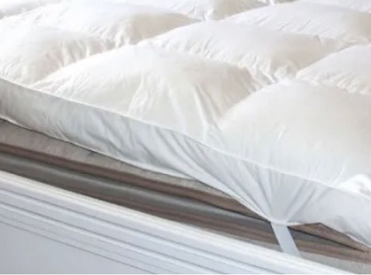 Pillow Top Percal Premium Queen Móvel p/ Casa Casa Moisés Usado