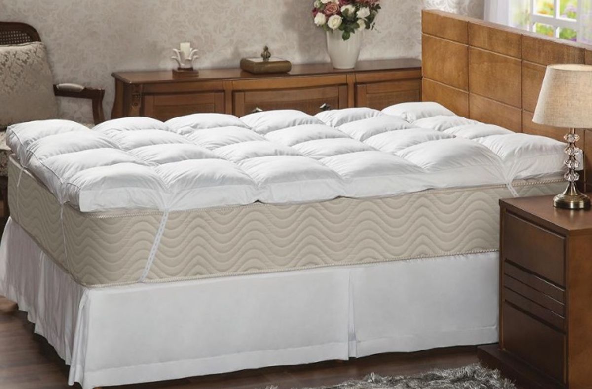 Pillow Top Queen Plumasul Fibra Siliconizada em Flocos Percal 233 Fios