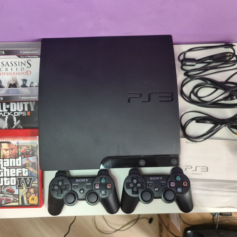 Console Sony PS3 Playstation 3 Slim 160GB com 1 Controle sem Fio e