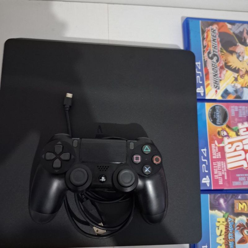 Ps5 Versão Disco + 2 Controles Personalizados | Console de Videogame Ps5  Usado 78117727 | enjoei