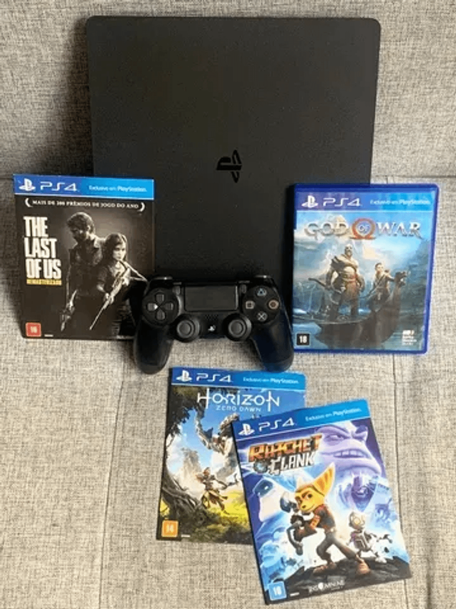 Consola Sony PS4 1TB + Ratchet & Clank + Uncharted 4 + The Last of Us -  Consola - Compra na