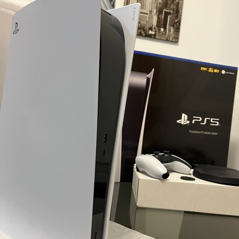 Ps5 1tb-8k Semi Novo, 2 Meses de Uso Motivo da Venda Precisão Urgente |  Console de Videogame Playstation 5 Usado 74902582 | enjoei