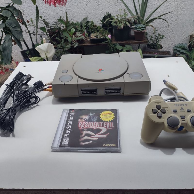 CONSOLE PLAYSTATION 1 FAT USADO - TLGAMES