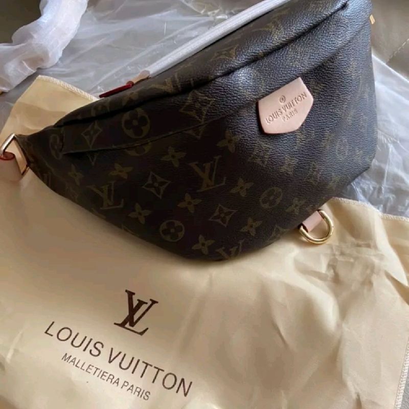 Necessaire Louis Vuitton | Necessaire Feminina Louis Vuitton Nunca Usado  22983885 | enjoei