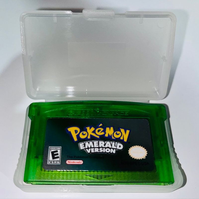 Jogo Pokémon Emerald Version GameBoy Advance