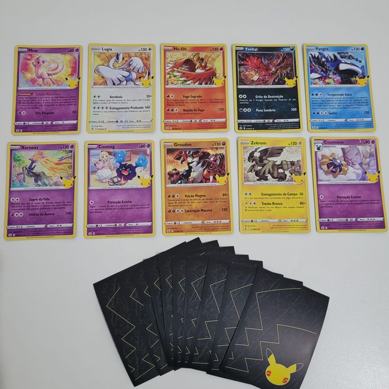 Carta Pokémon Lendária Da Coleção Celebrações Yveltal