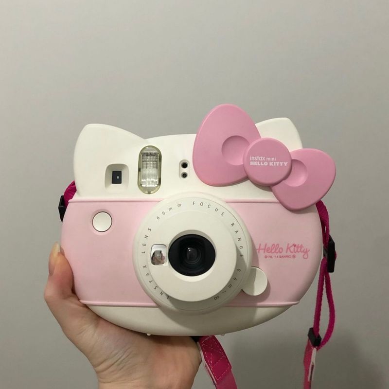 Hello outlet Kitty Polaroid