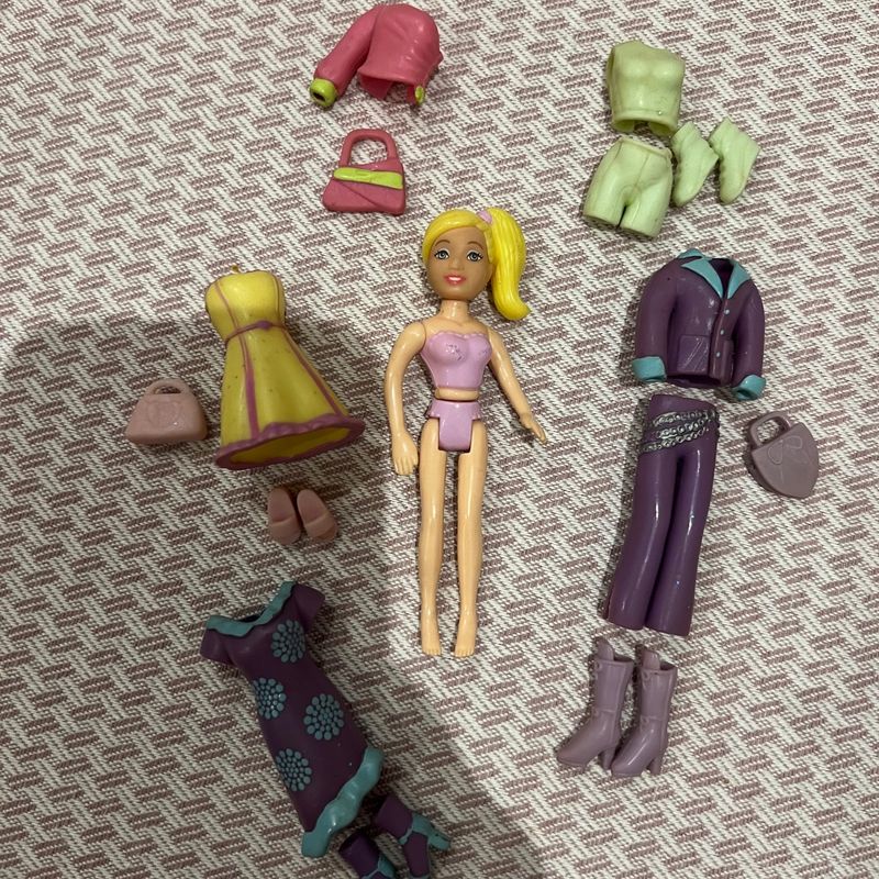 Polly pocket dolls store 2000