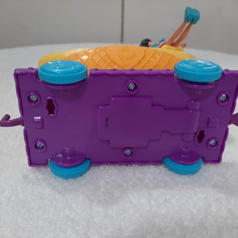 Boneca Polly Pocket Carrinho de Banana Split - Mattel : :  Brinquedos e Jogos