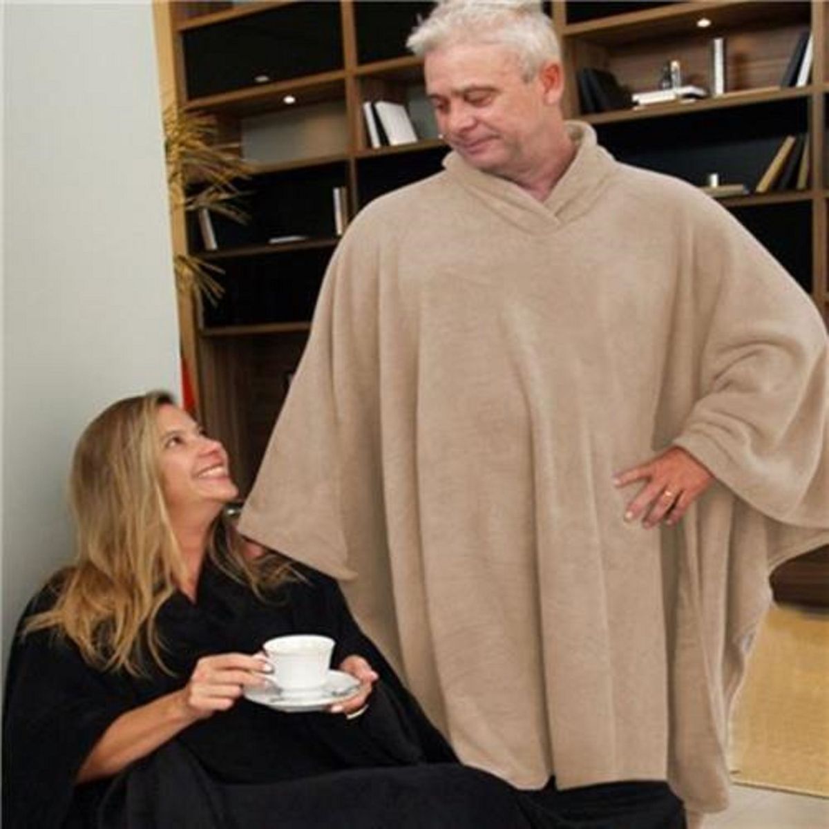 Poncho Ultra Soft C/lã Antialérgico (várias Cores, Unissex) | Casaco ...