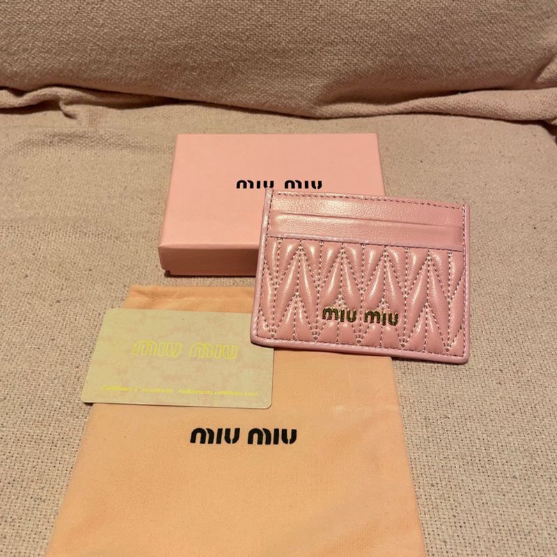 Porta cartao discount miu miu