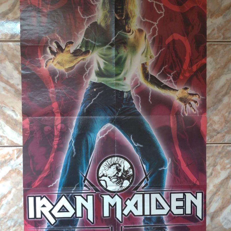 Poster Antigo Iron Maiden - Edição Especial Oversized | Produto