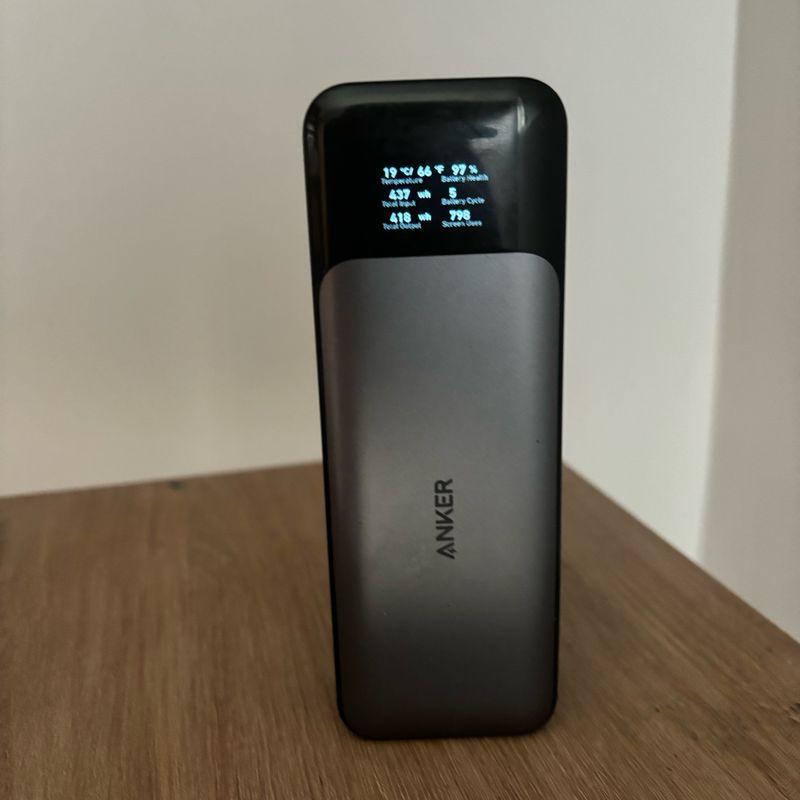 新品未使用　ANKER 737 Power Bank Amazon.com: Anker 737 Power Bank 3-in-1 PowerBank : Cell