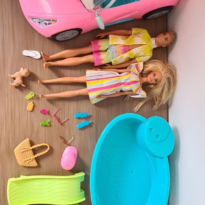 Barbie 2024 pool car