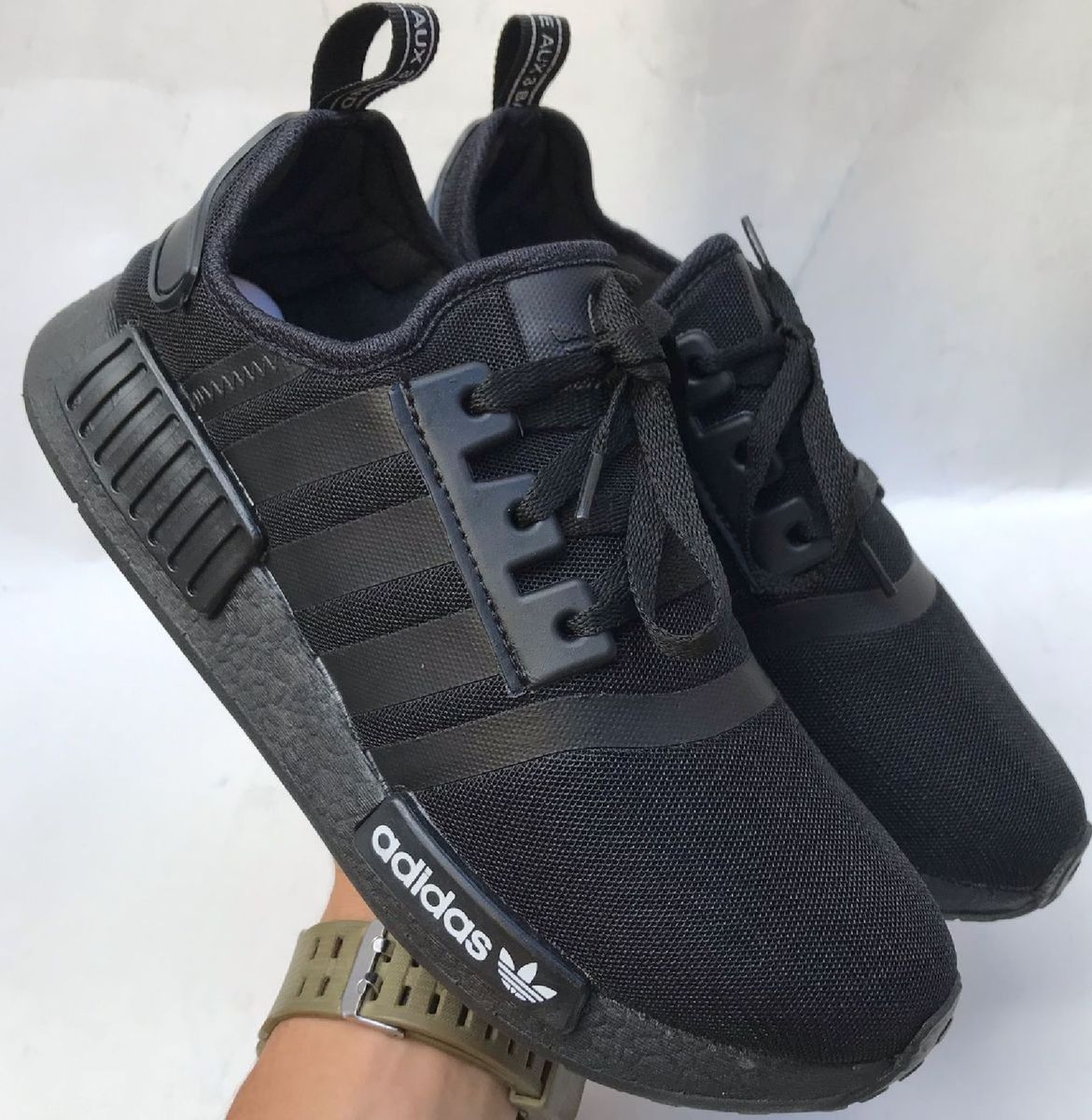 tenis adidas nmd todo preto