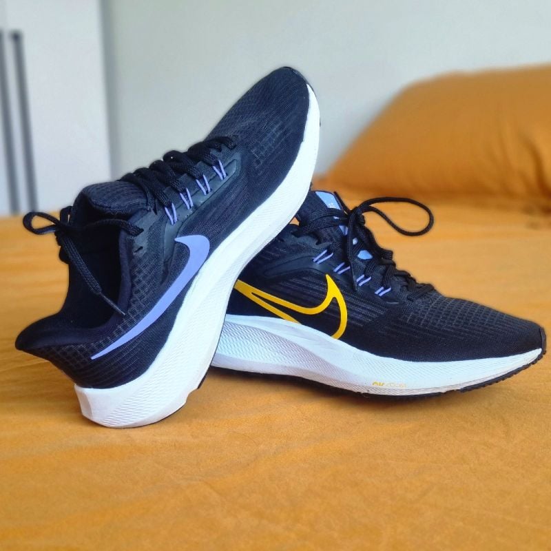 Tênis Nike Air Zoom Pegasus 39 Feminino Preto e Branco