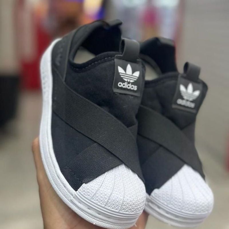Tênis Adidas Super Confortável 18 Ao 33 Calçado Infantil para  Meninos Adidas Nunca Usado 110316393 enjoei