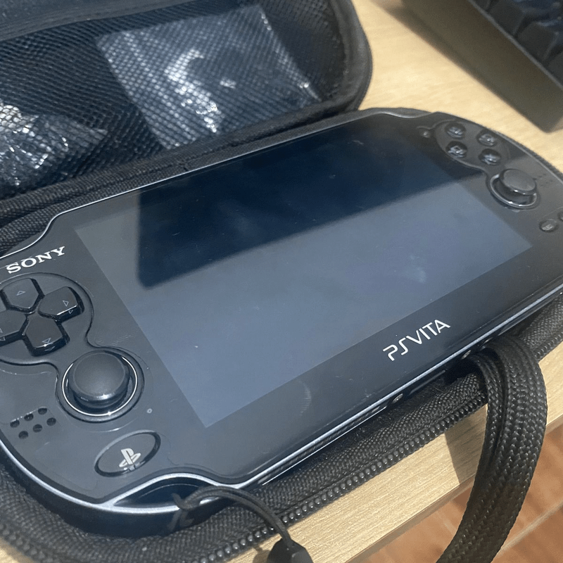 Aplicativo do Facebook retorna ao PlayStation Vita