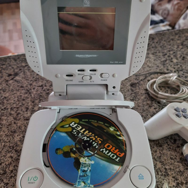 プレステーションワン Ps1 One com Tela Lcd. | Console de Videogame Sony Usado 49546842