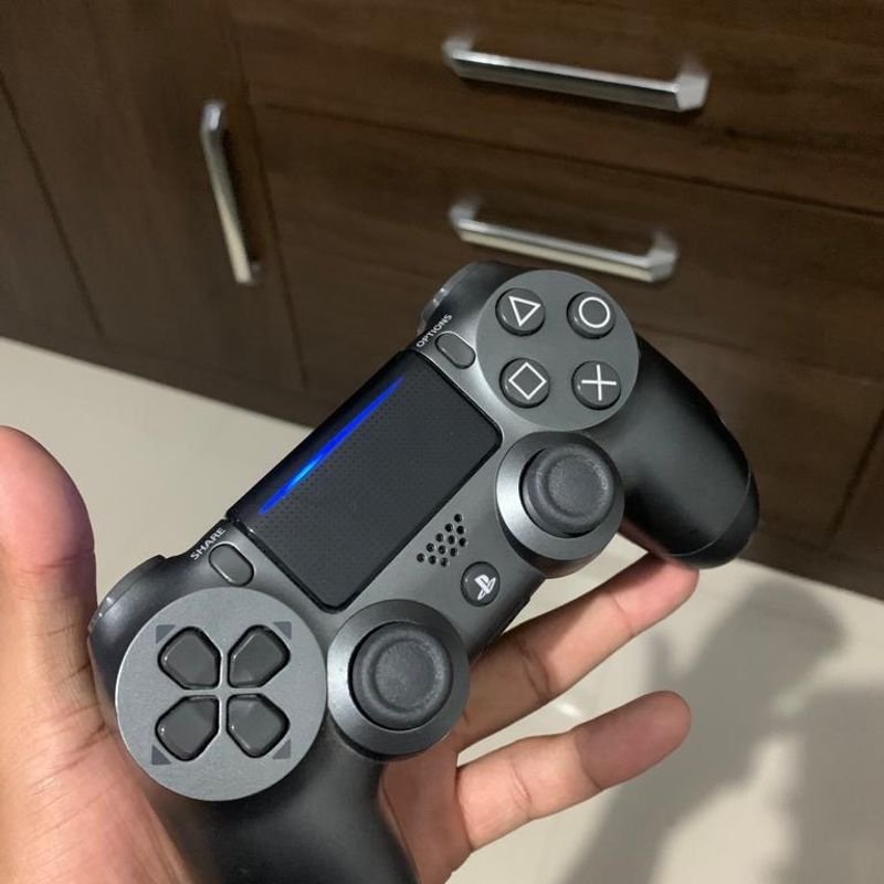 PS4 PRO - 1Tb + 3 Controles - Novíssimo - Videogames - Ipanema 1255685965