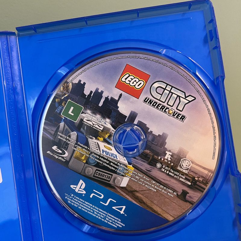 Jogo LEGO City Undercover - Video Game - PS4 Mídia Física - JP