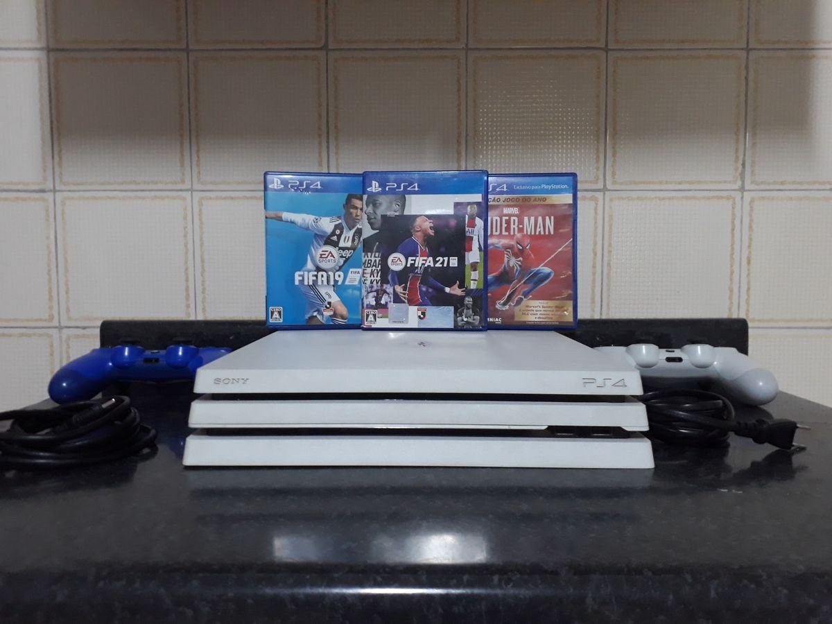 Ps4 pro branco - Videogames - Muca, Macapá 1254361679