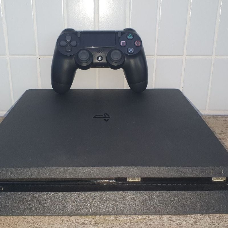 A used clearance ps4