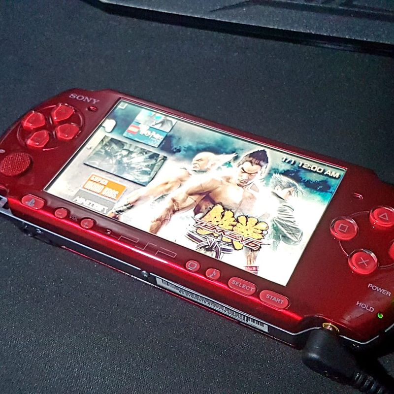 Psp Go com Jogos Playstation | Console de Videogame Playstation Usado  92182049 | enjoei