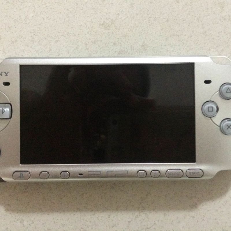 Psp Go com Jogos Playstation | Console de Videogame Playstation Usado  92182049 | enjoei