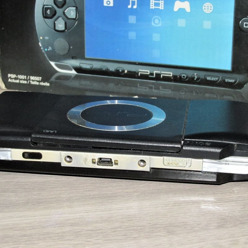 PSP Fat 1001 Zerado! Tudo Original Sony! Com 100 Jogos! - Videogames -  Cidade Industrial, Curitiba 1256229807