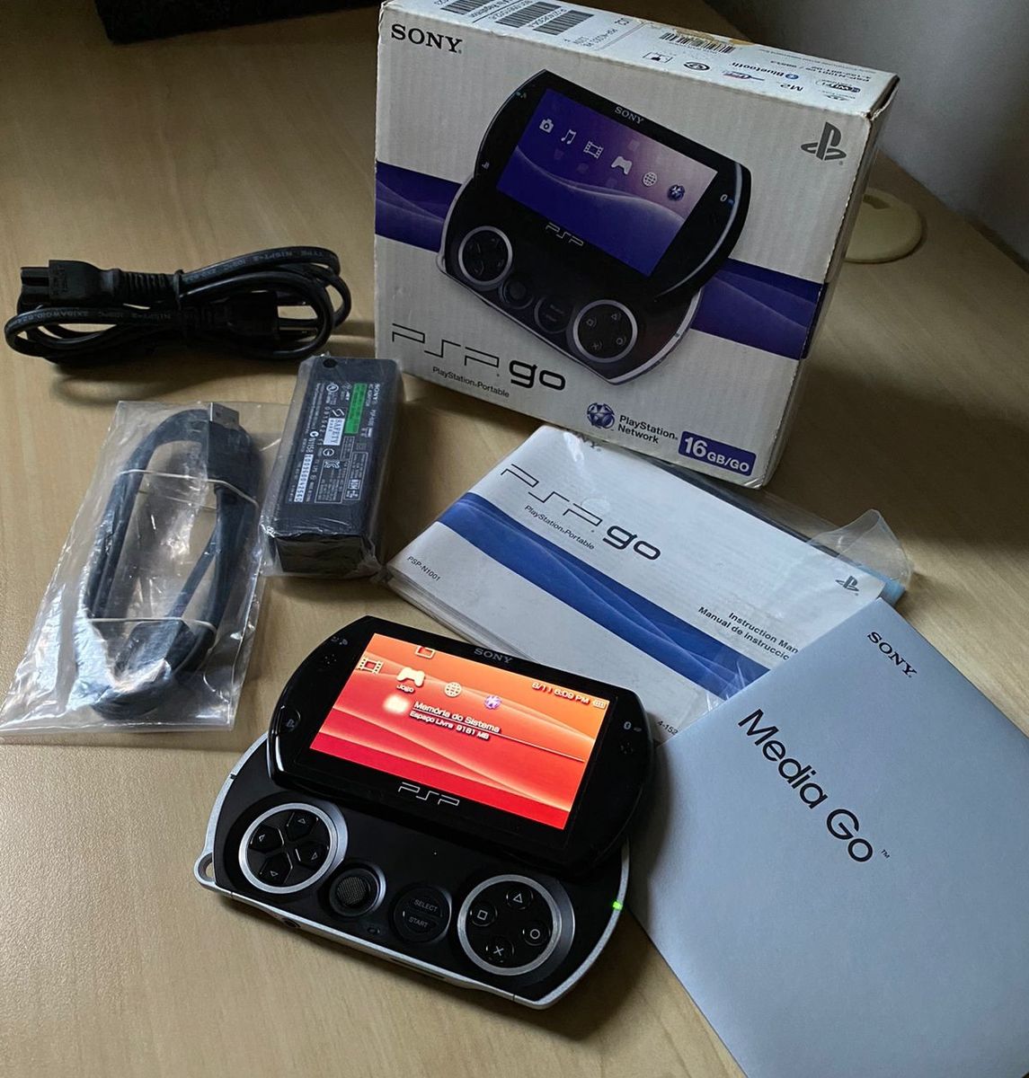 Psp Go Completo | Produto Masculino Sony Usado 78527687 | enjoei