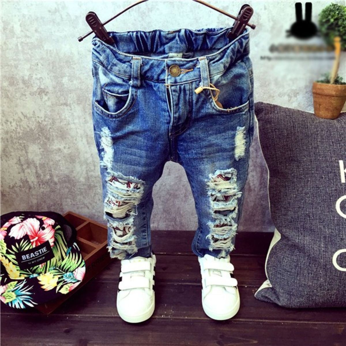 calça jeans destroyed infantil