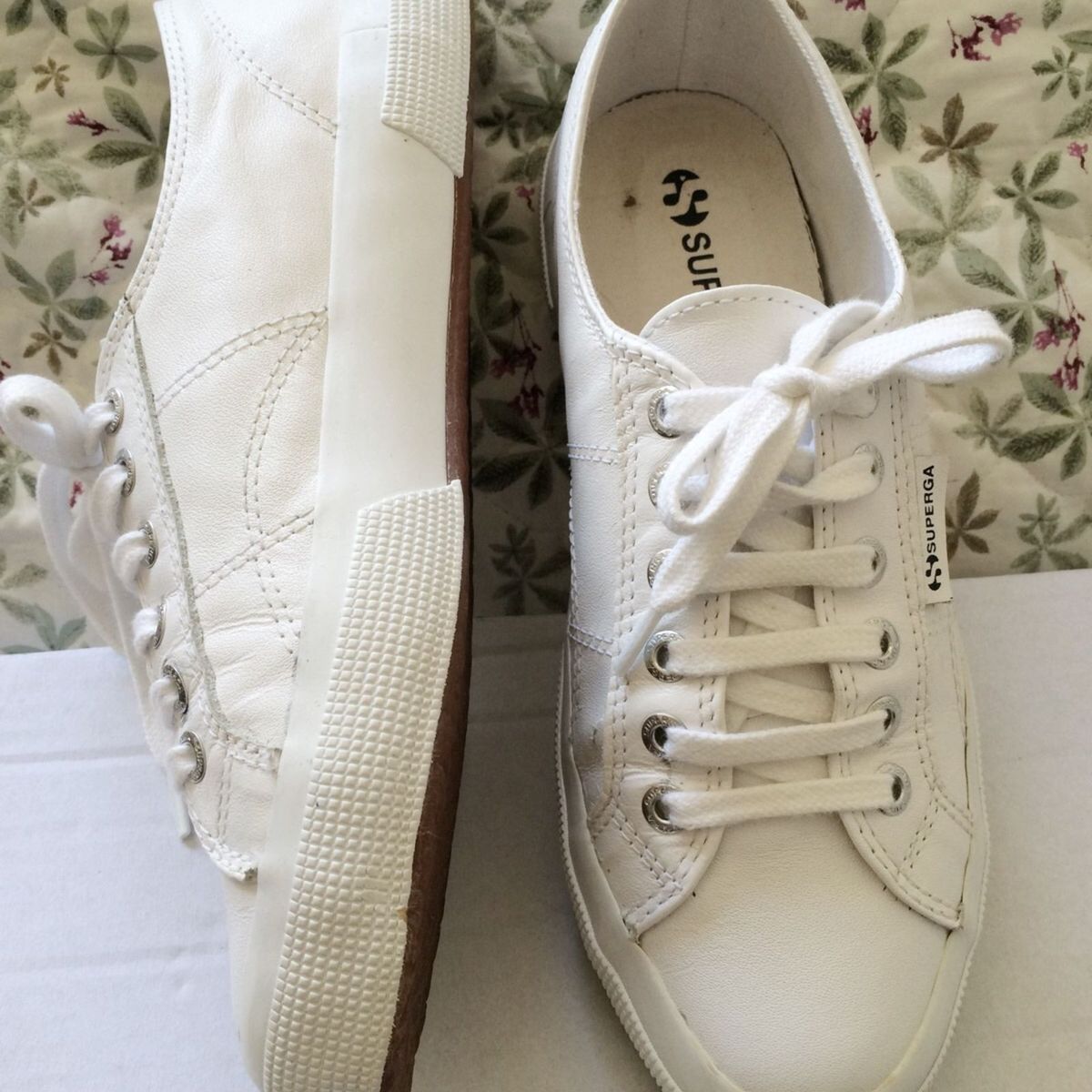 superga branco couro