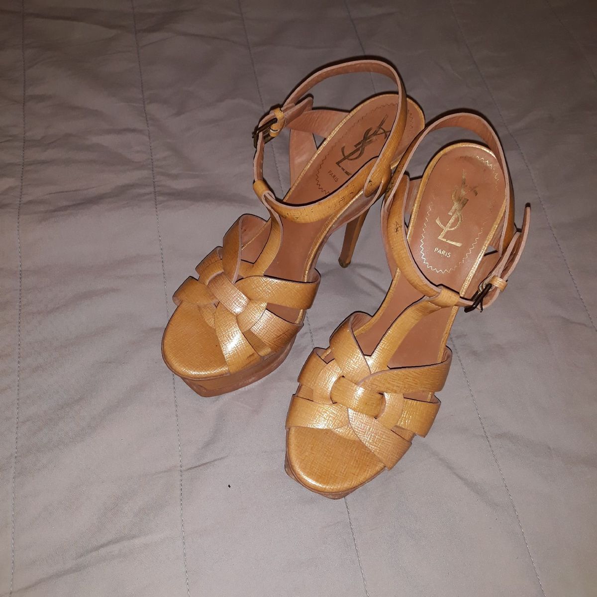 salto alto ysl