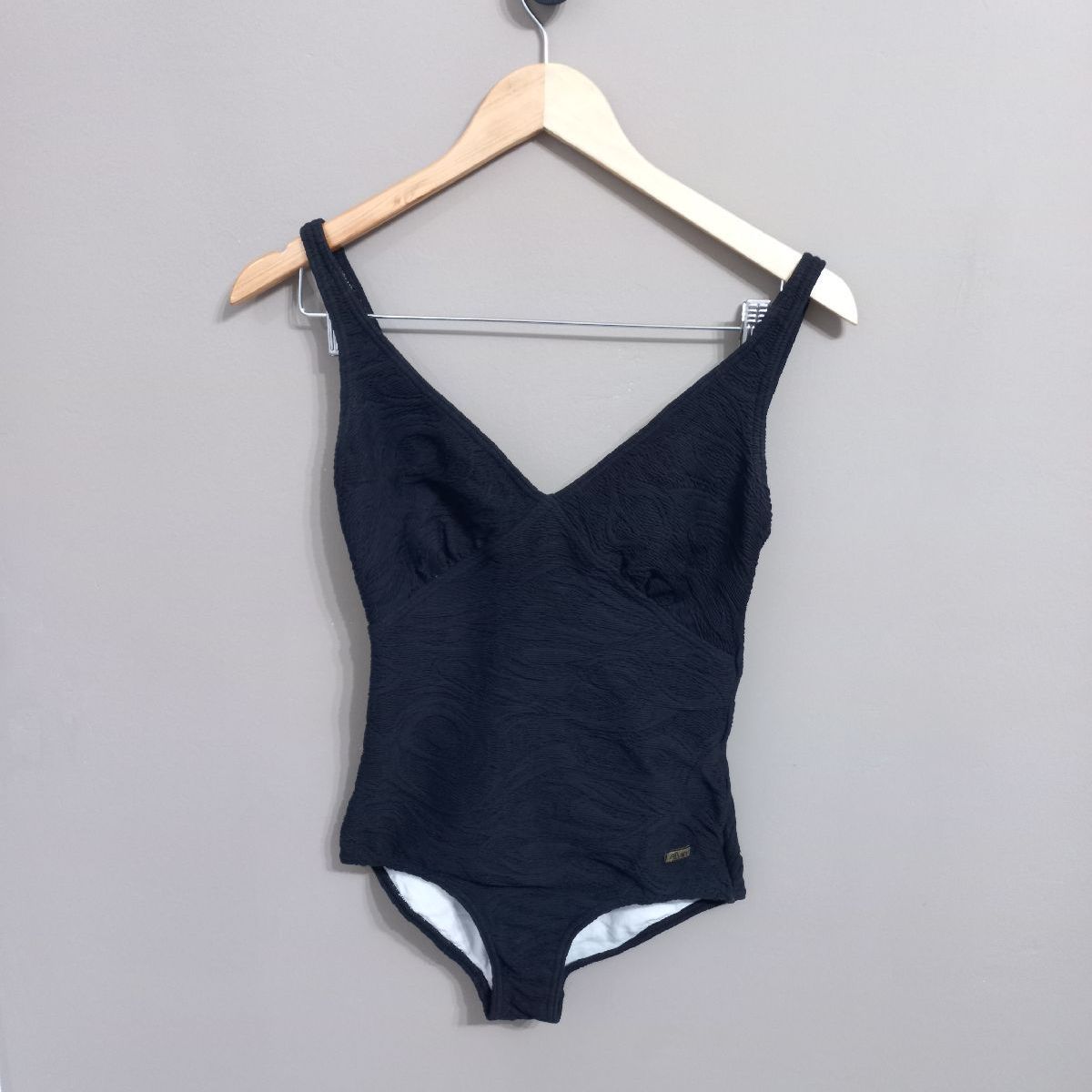 Maiô Preto Cgc Moda Praia Feminina Alvin Usado 97449665 enjoei