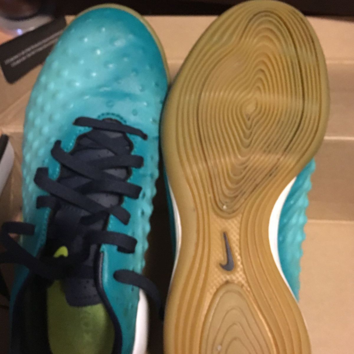 tenis de futsal numero 35