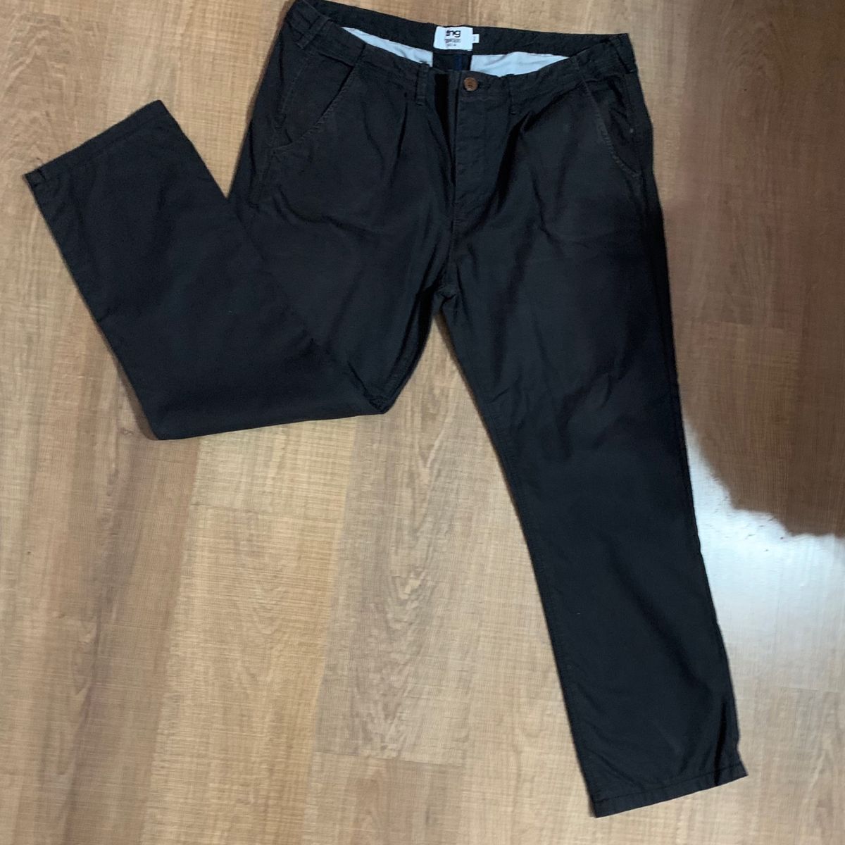 tng calça sarja
