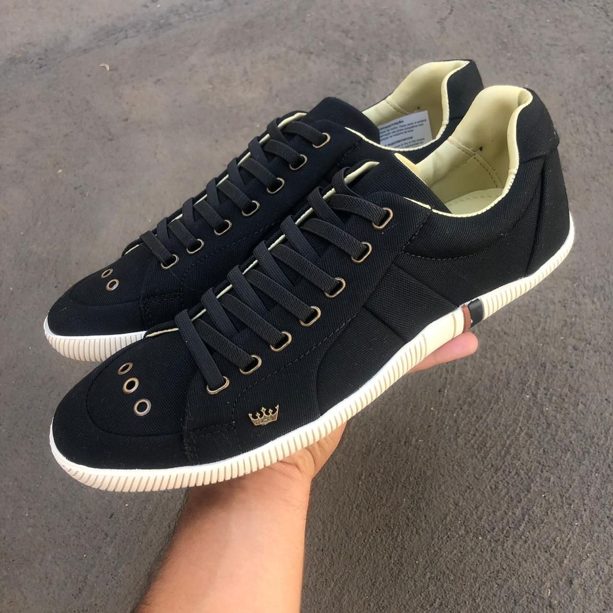 tenis osklen preto elastico