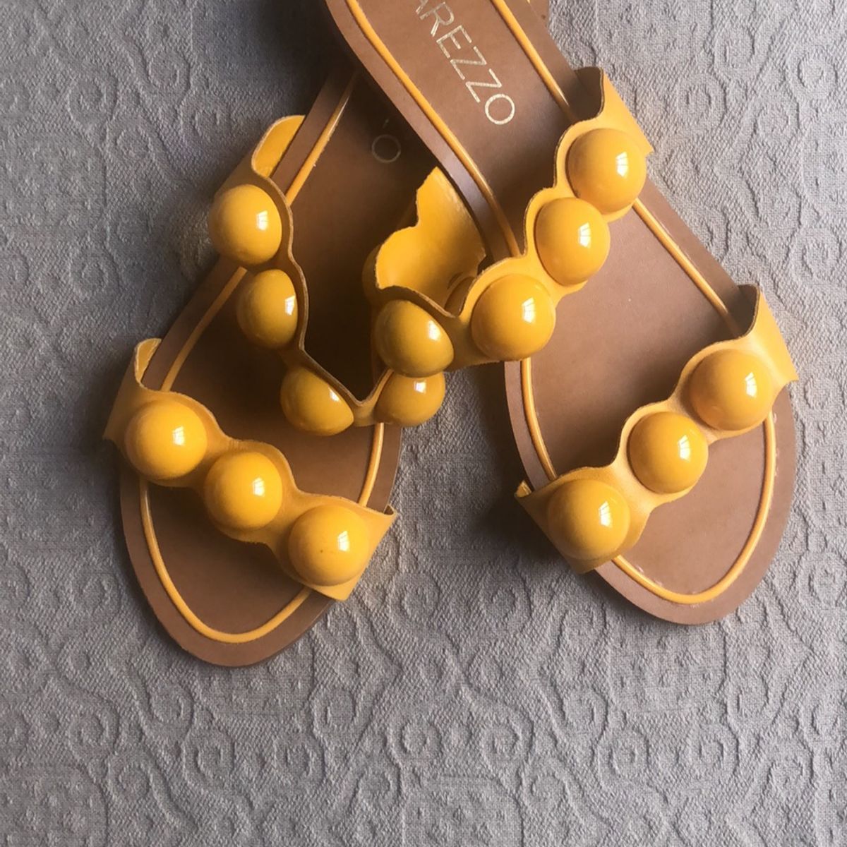 sandalia arezzo esferas