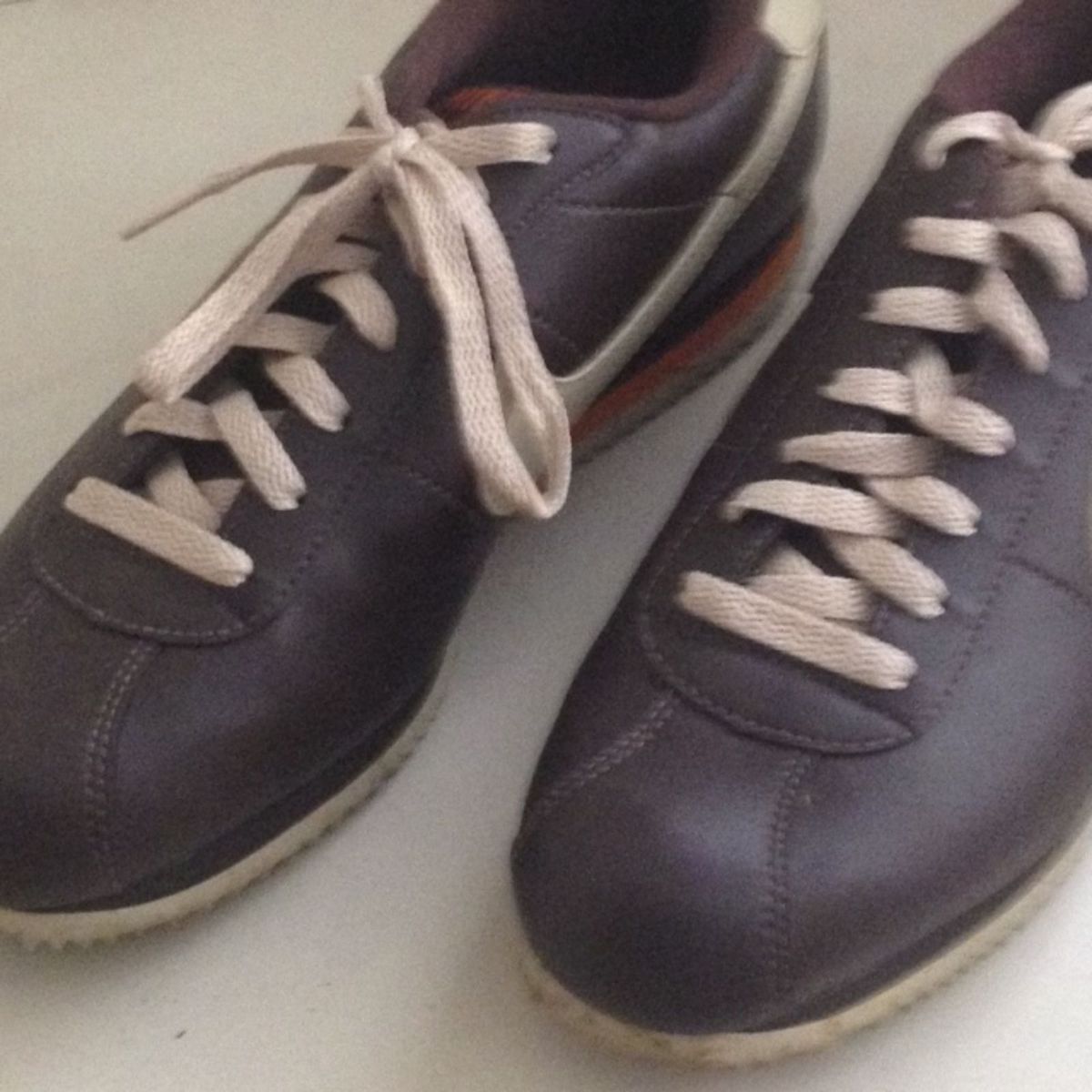 nike de couro
