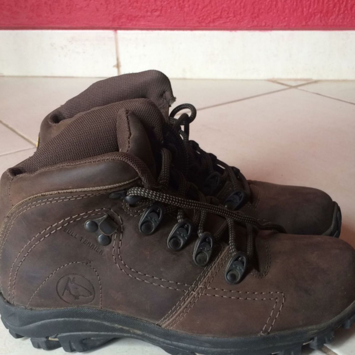 bota trilha feminina bull terrier