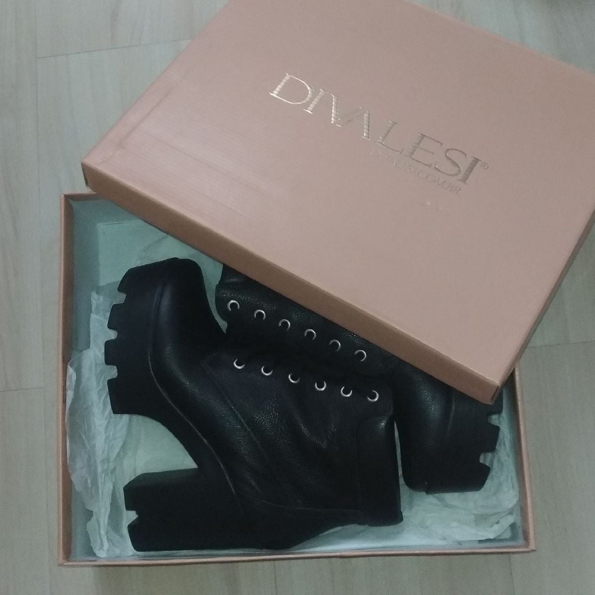 bota tratorada divalesi