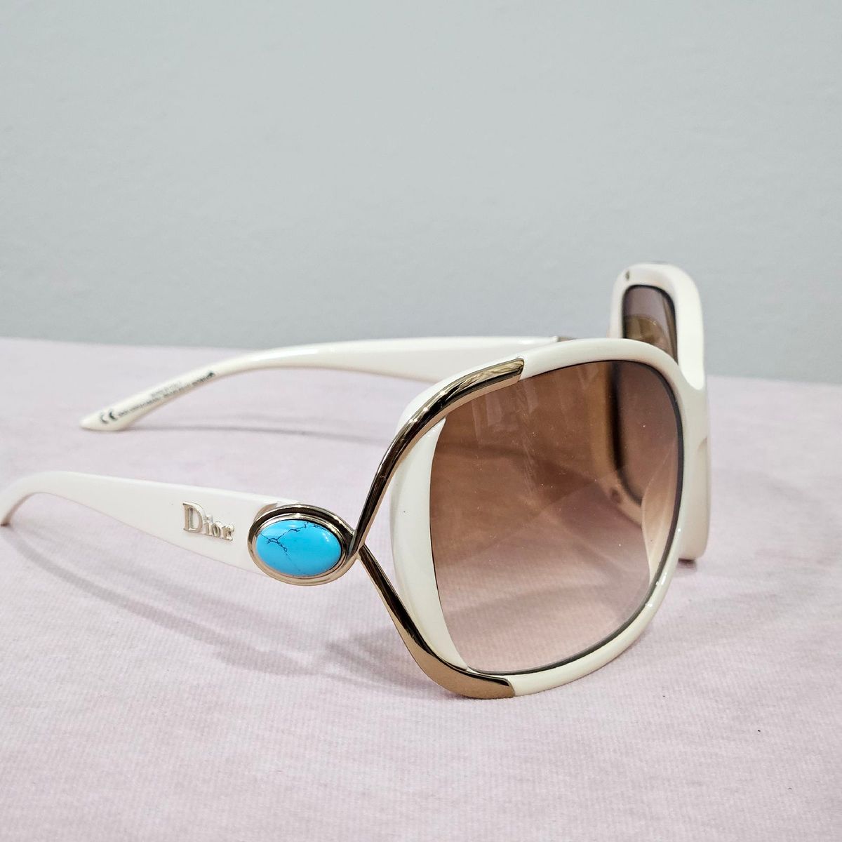 Dior store copacabana sunglasses