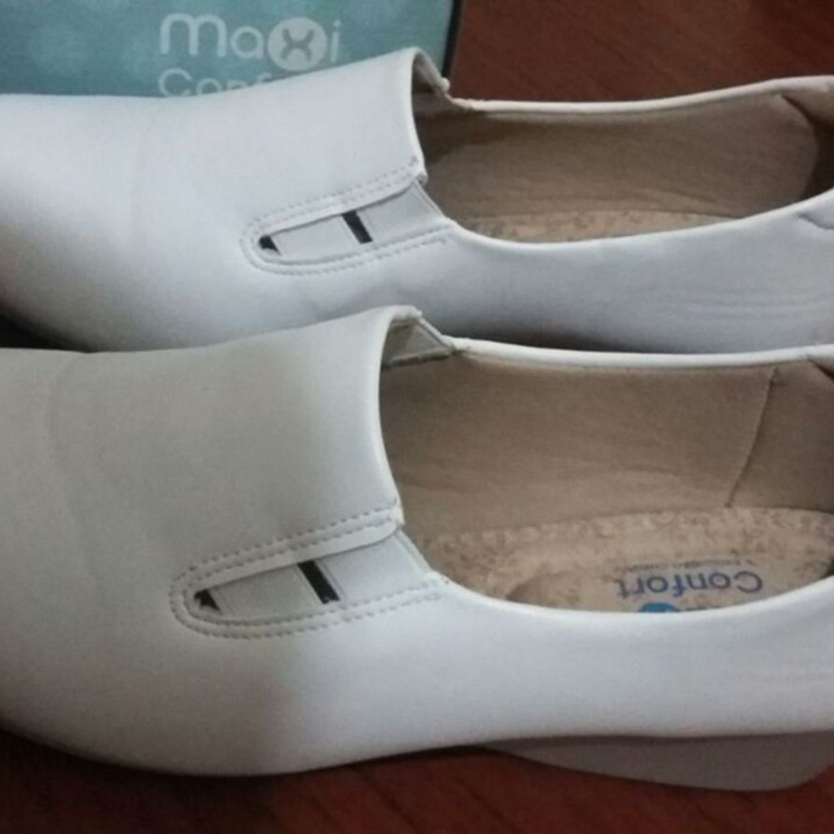 tenis max confort branco