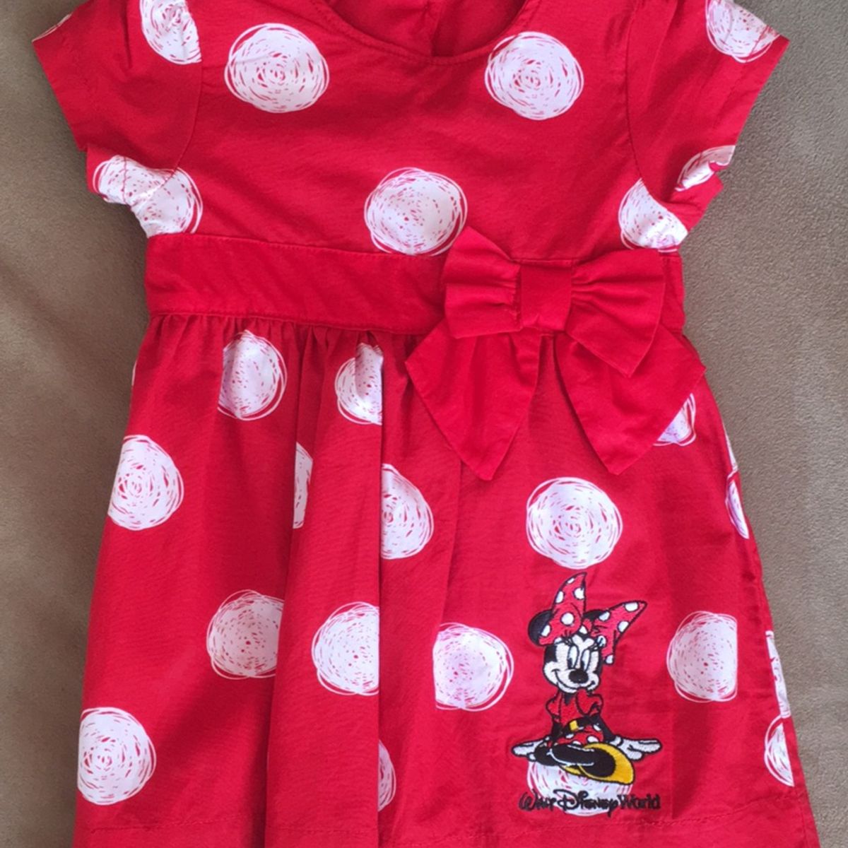 vestido vermelho de bola branca infantil