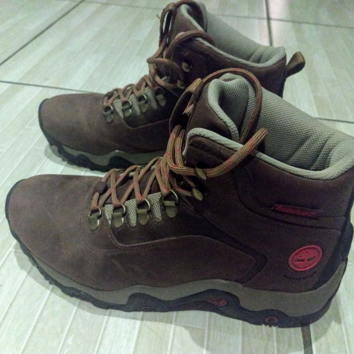 bota couro timberland black forest feminina