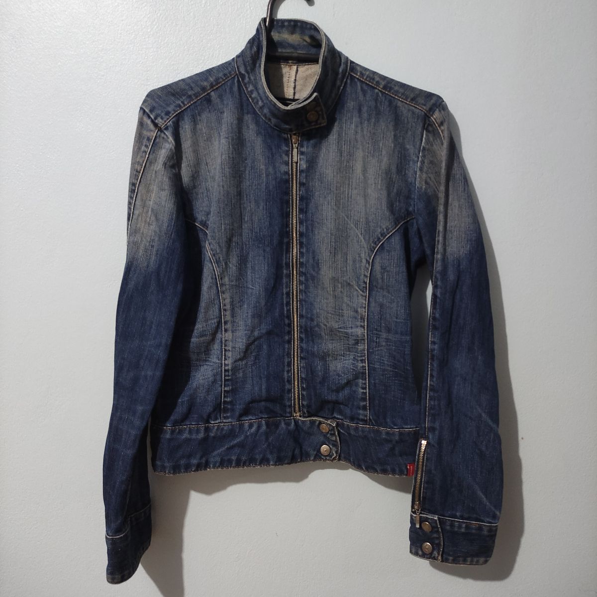 Jaqueta Feminina Jeans Bomber Matelassê com Barra - - Damyller