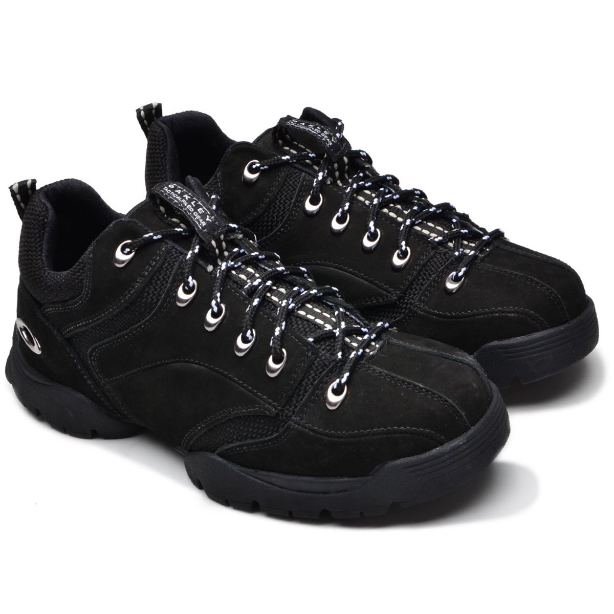 lançamento tênis oakley