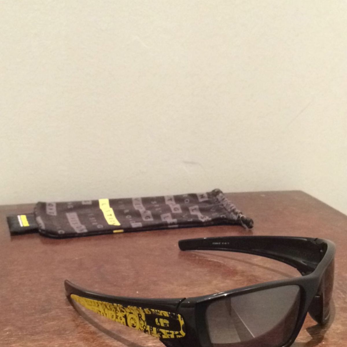 oakley fuel cell livestrong