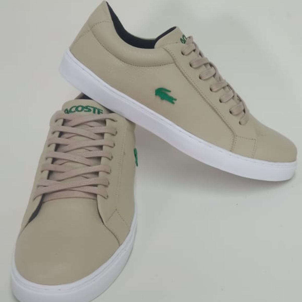sapatenis lacoste bege